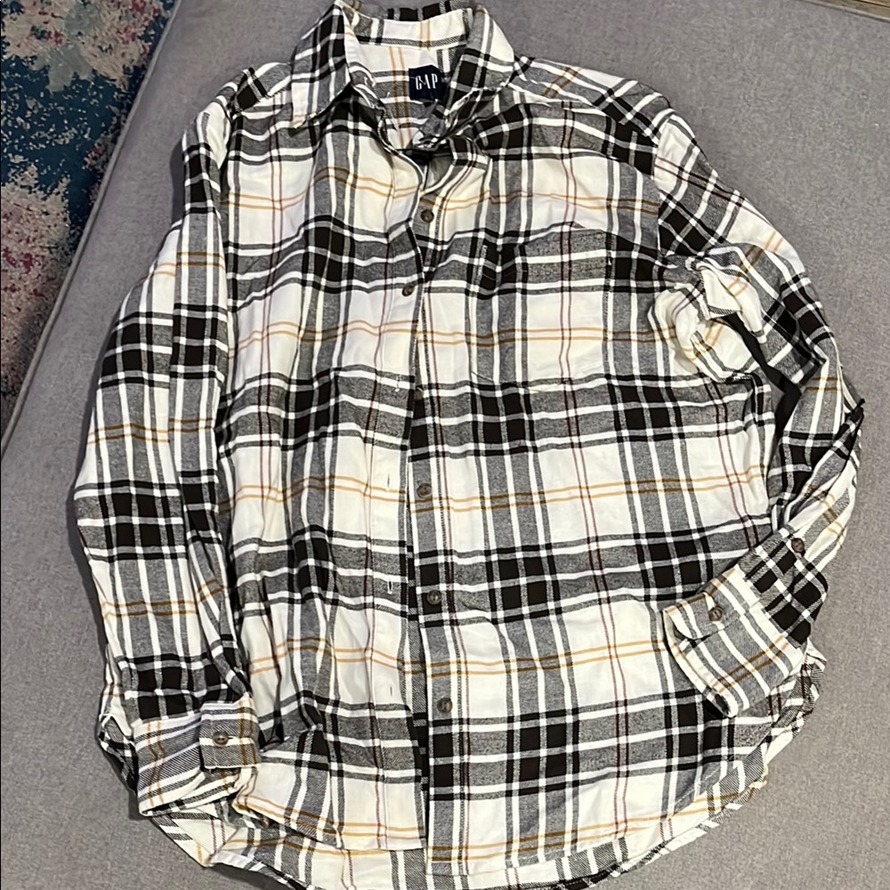 GAP Black and White Button Down Shirt Classic Style